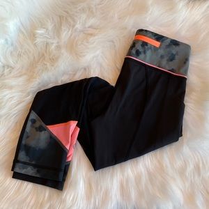 LuluLemon Pace Revival Crop *22*